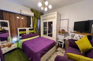 مقر إدارى للبيع لوران شارع أبوقير مباشرة