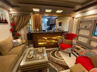 للبيع شقة سوبر لوكس ابراج بورتكس عالشارع الرئيسي