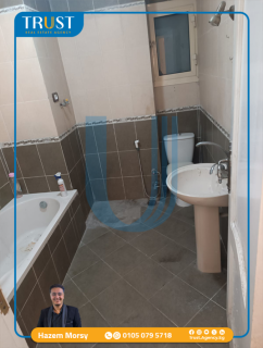 شقة للإيجار173م رشدى شارع احمد فؤاد درويش