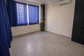 شقة تمليك اداري او استثماري بمنطقة رشدي