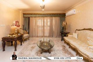 شقة للبيع 270 متر زيزينيا ش أبو قير مباشرة