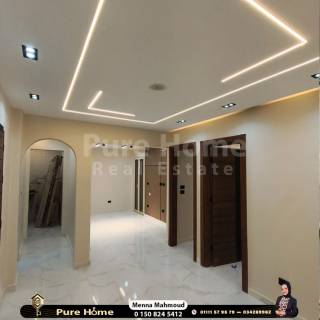 شقة للبيع عمارة براند كامب شيزار بحر جانبى