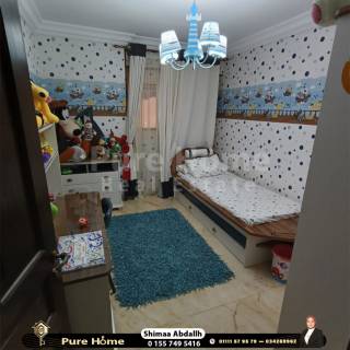 شقة للبيع جليم تاني نمرة من شارع ابو قير