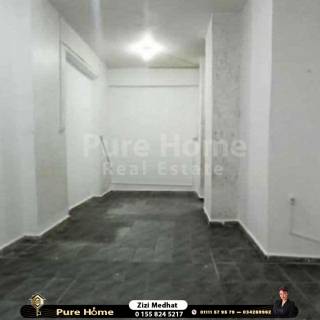 محل تجاري للبيع الإبراهيمية متفرع من اللاجتية