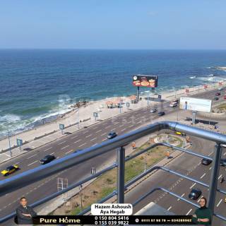 شقه للبيع في كامب شيزار بحر مباشر