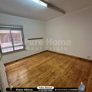 شقة للبيع سموحة متفرع من فوزي معاذ