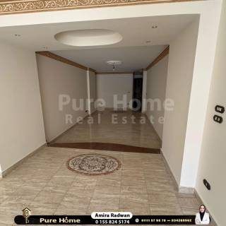 شقة للايجار ستانلي خطوات من البحر