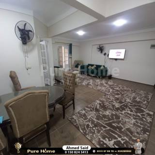 شقة للبيع 305 متر الابراهيمية متفرع من شارع لاجيتيه