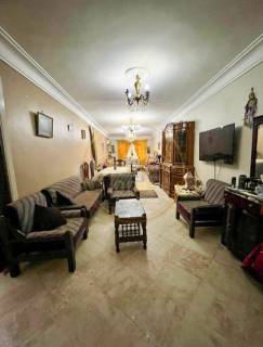 شقة للبيع بمنطقة جناكليس