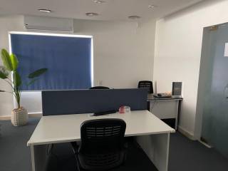 مكتب مفروش 300م للايجار في الدقي ش مصدق الرءيسي