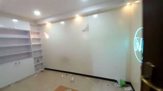 مكتب ارضي بمدخل خاص 210م للإيجار في ش نوال العجوزه