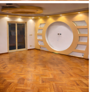 مكتب 300م للايحار في ش لبنان الرئيسي في المهندسين