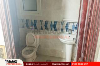 مقر اداري للايجار 105 متر الازاريطه