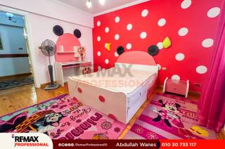 شقة للبيع 240 متر الحى اللاتينى ش فؤاد