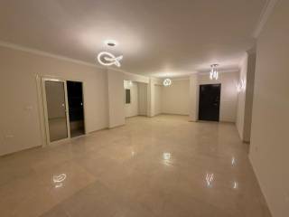 شقه للايجار في الشيخ زايد الحي التاسع