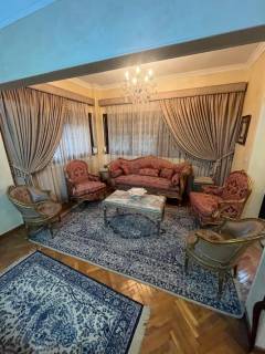 شقة للبيع فى المهندسين 150م شارع جامعة الدول