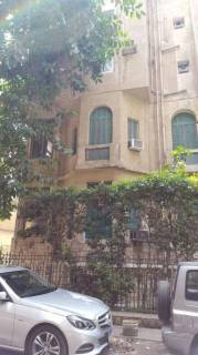 فيلا مستقلة للإيجار ب400الف بالمهندسين01002333702