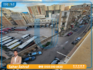 شقة للبيع محرم بك علي الترام