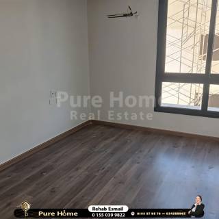 شقة للايجار سموحة كمباوند سكاي لاين