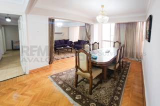 شقة للايجار ستانلي خطوات من البحر