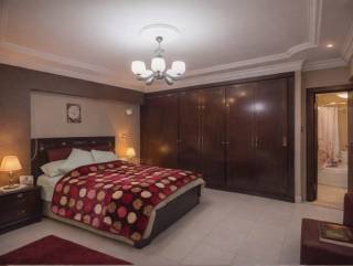 للايجار الاسرى فقط شقه مساحة 180 متر بالدقى