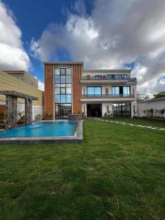 Villa L 3eela فيلا العيلة بمسبح خاص بسيدي كرير