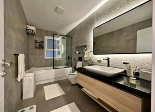 روف مميز مفروش للايجار 220م بفيلات الياسمين