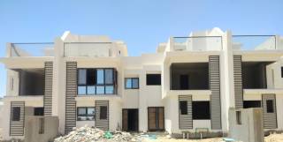 تاون هاوس وفيلا مستقلة في Moon Hills 5 بمقدم 10 و