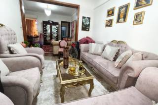 شقة للبيع 300 متر كفر عبده ش سانت جيني English House