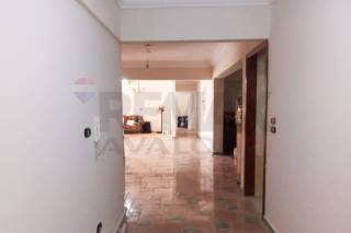 شقة للبيع 235 متر زيزينيا خطوات من جامع يحيي