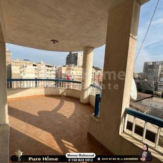 شقة للبيع زيزينيا شارع ابو قير