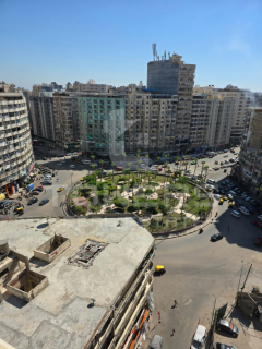 شقة تصلح سكني او إداري للإيجار 245 متر سموحة