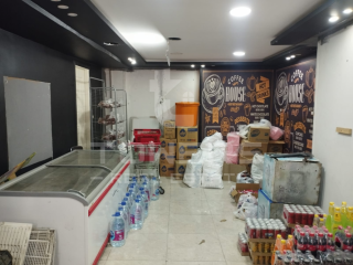 بسموحه داخل السوق التجاري فرصه استثمارية