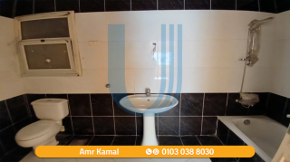 شقة للايجار السكني او الاداري بمنطقة سموحة