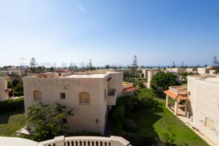 فيلا للبيع بقرية المهندسيين الجامعيين