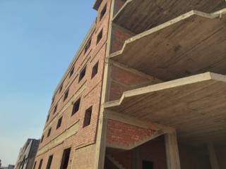 مصنع 10500متر للبيع في العاشر من رمضان نشاط هندسي