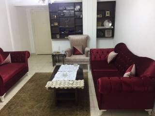 شقة للبيع 250م نايل فيو بالدقي 01153254206