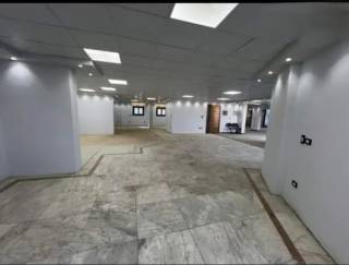 وحده اداريه بجوار اللجنه الطبيه بالمهندسين 100 م