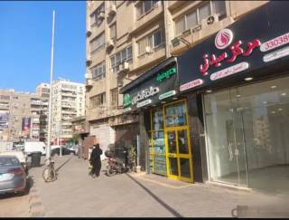 محل للايجار 60 متر ناصية احمد عرابي وشارع رشيد