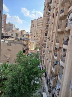 فرصة شقة بزيزينيا والسعر حكاية