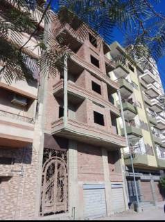 منزل للبيع 130 متر حى الجامعه تقسيم ابن زيد