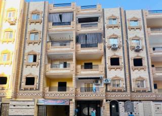 بالعاصمة السياحية الجديدة شقق للبيع